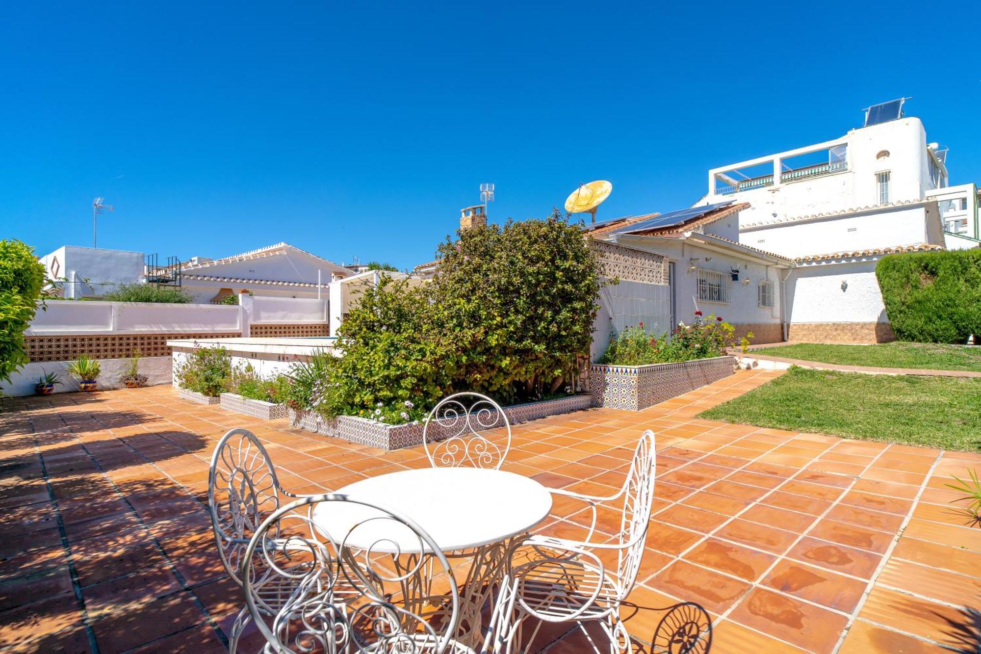 Villa Sevilla Casasol Nerja Εξωτερικό φωτογραφία