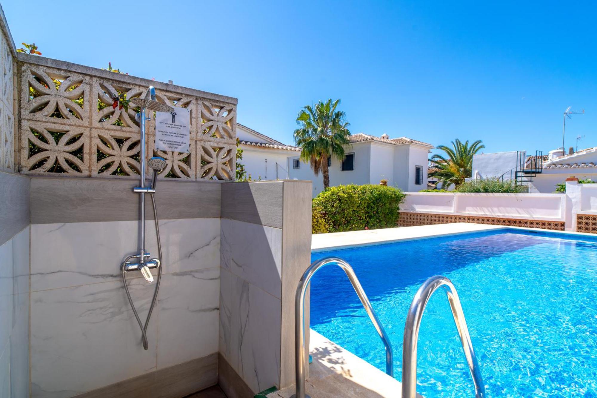 Villa Sevilla Casasol Nerja Εξωτερικό φωτογραφία